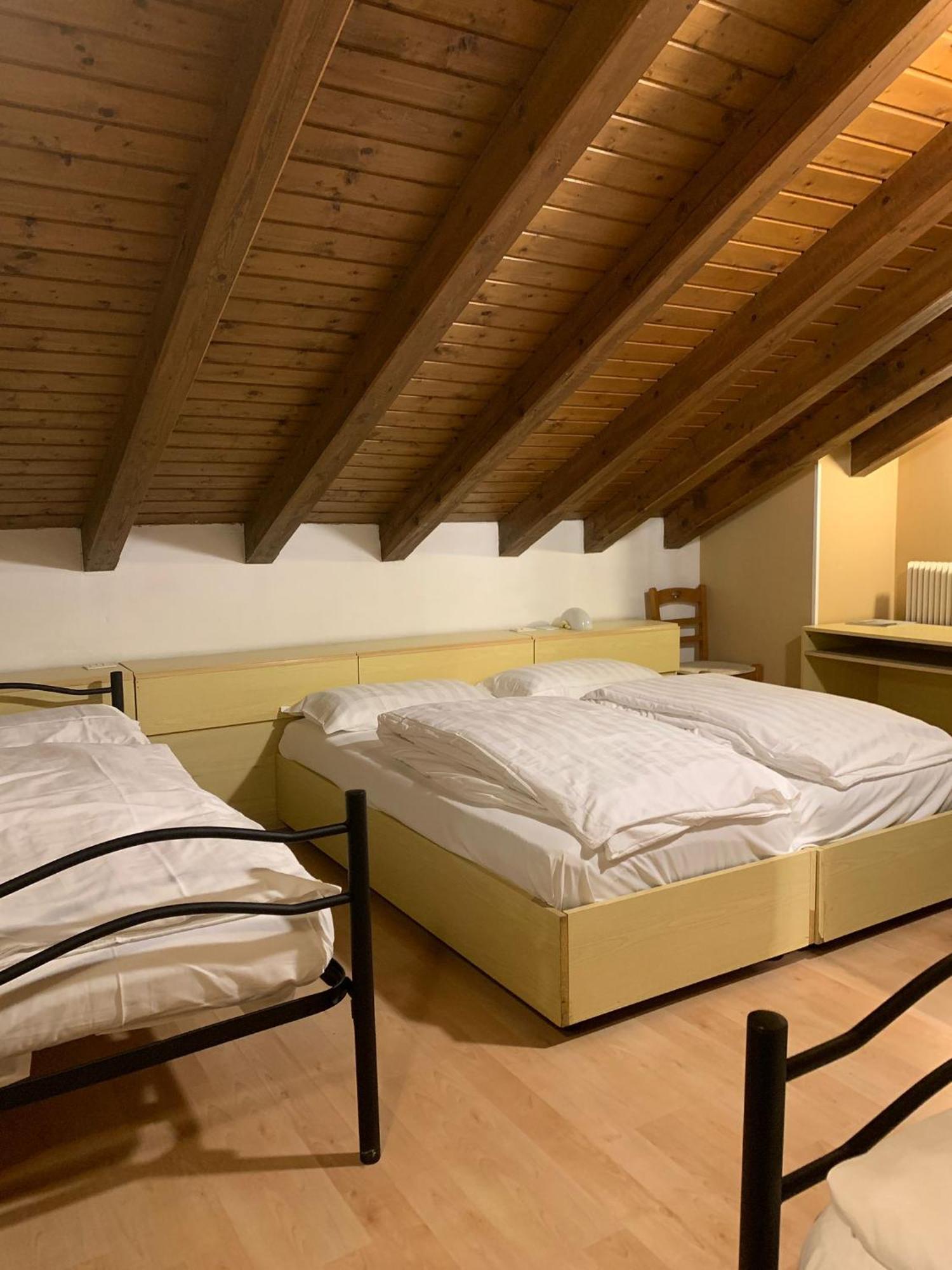 Bed and Breakfast Garni Bonsai Pinzolo Exterior foto